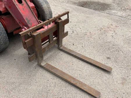 Telehandler Fixed 2000  Manitou BTI220 (6)