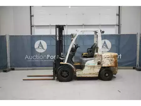 Diesel heftrucks 2015  Unicarriers  (2)