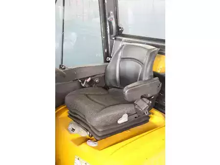 LPG VZV 2011  Yale GLP16VX (21)