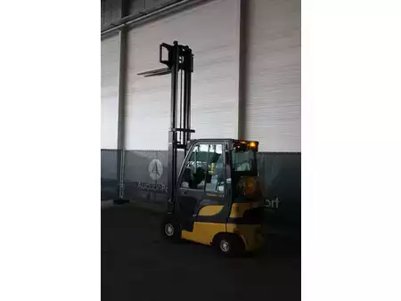 LPG VZV 2011  Yale GLP16VX (29)