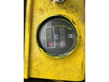 Electric - 4 wheels 2011  Yale ERP15 (16)