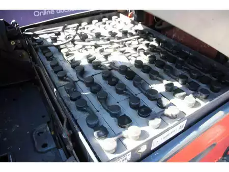 Elektro 4 Rad 2015  Linde E25-01 (20)