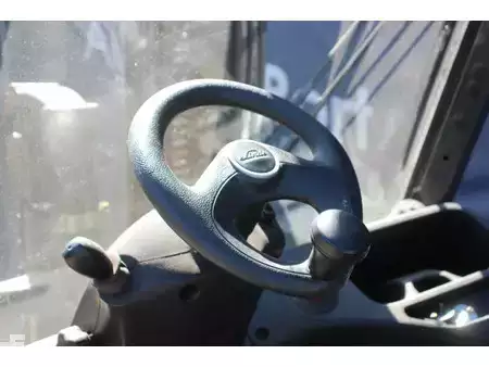 Elektro 4 Rad 2015  Linde E25-01 (24)