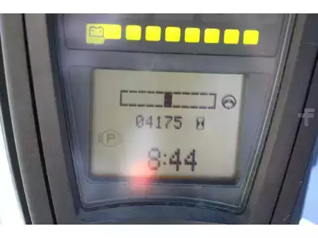 Elektro 4 Rad 2015  Linde E25-01 (27)