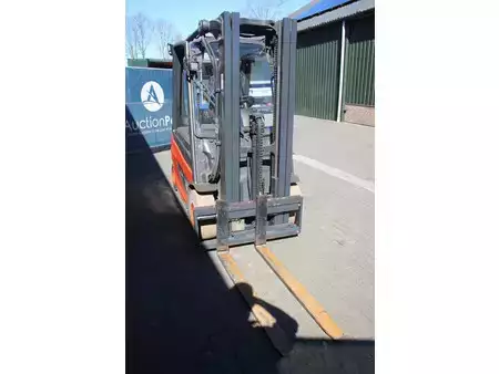 Elektro 4 Rad 2015  Linde E25-01 (6)