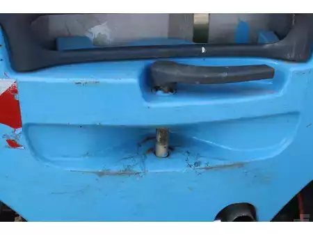 Treibgasstapler 2009  Linde H25T (17)