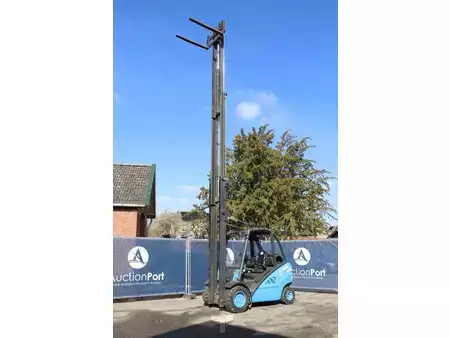 Treibgasstapler 2009  Linde H25T (33)