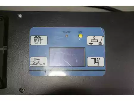 Elektromos 4 kerekű 2021  EP Equipment EFL252 (11)