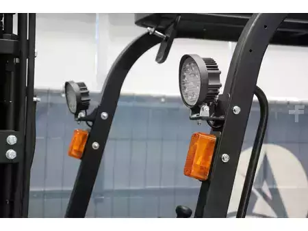 Elektromos 4 kerekű 2021  EP Equipment EFL252 (18)