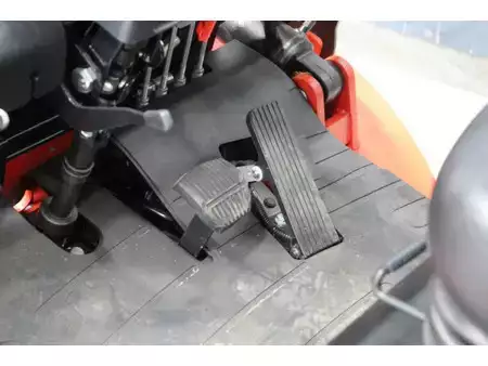 Elektromos 4 kerekű 2021  EP Equipment EFL252 (29)