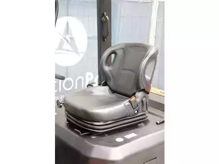 Elektromos 4 kerekű 2021  EP Equipment EFL252 (31)