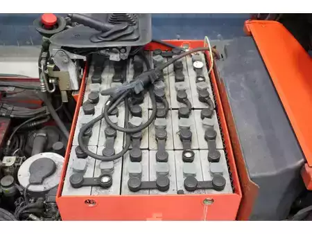 Elektrisk- 4 hjul - Linde E14 (15)