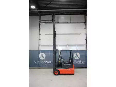 Elektrisk- 4 hjul - Linde E14 (26)