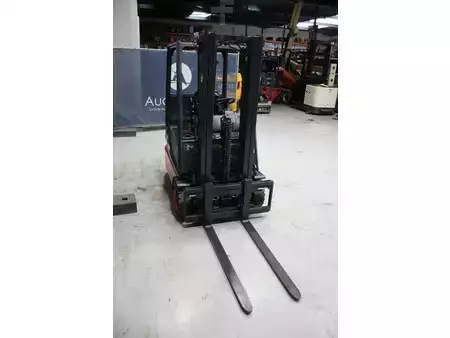 Elektrisk- 4 hjul - Linde E14 (6)