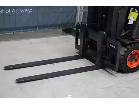 Elektrisk- 4 hjul - Linde E14 (9)