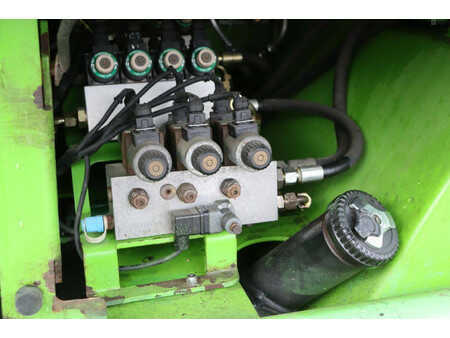 Teleskoplastare Rigid 2004  Merlo ROTO 40.25MCSS (40)