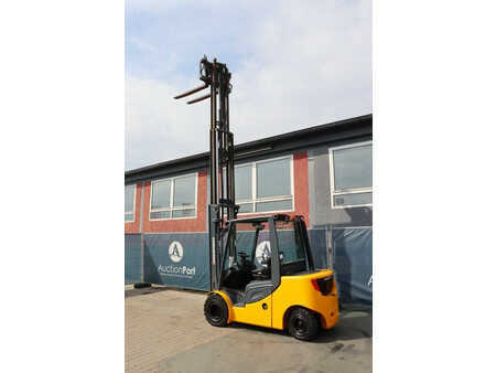 Carrelli elevatori diesel 2015  Jungheinrich DFG435s (30)