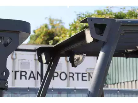 4-wiel elektrische heftrucks - CAT Lift Trucks 2EP5000 (13)