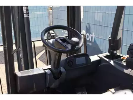 4-wiel elektrische heftrucks - CAT Lift Trucks 2EP5000 (23)