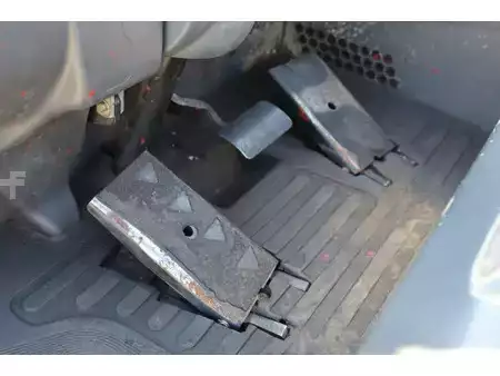 4-wiel elektrische heftrucks - CAT Lift Trucks 2EP5000 (24)