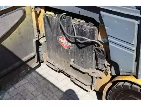 4-wiel elektrische heftrucks - CAT Lift Trucks 2EP5000 (36)