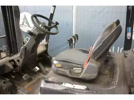 Chariots élévateurs GPL 2012  Doosan G45SC-5 (23)