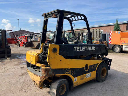 Sollevatori telescopici rigidi 2004  JCB TLT2D (5)