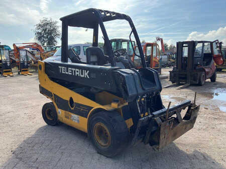 Sollevatori telescopici rigidi 2004  JCB TLT2D (6)