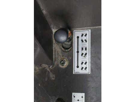 Wózki teleskopowe sztywne 2014  Manitou MT 1840 (32)