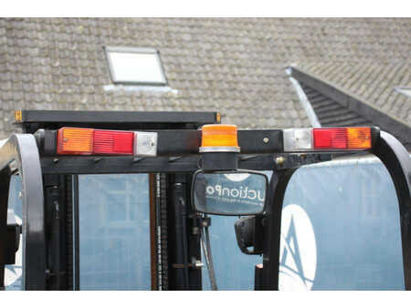 4-wiel elektrische heftrucks 2007  Samuk HJ13 (17)