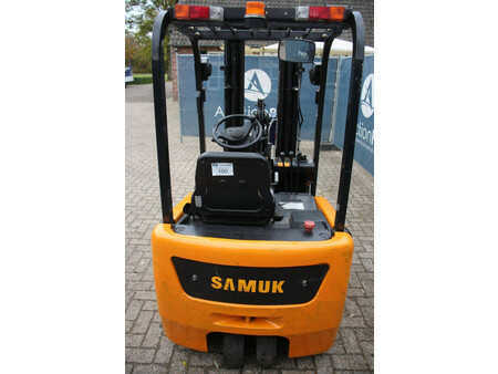 4-wiel elektrische heftrucks 2007  Samuk HJ13 (4)