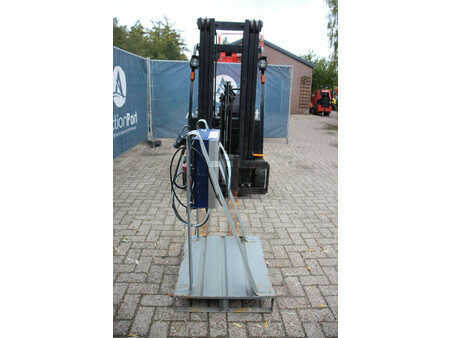 4-wiel elektrische heftrucks 2007  Samuk HJ13 (7)