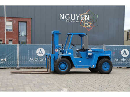 Diesel heftrucks - Clark DCY 160 (1)