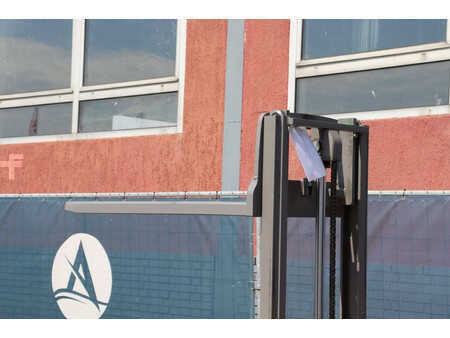 Apilador eléctrico 2018  Jungheinrich ERD 220 (20)