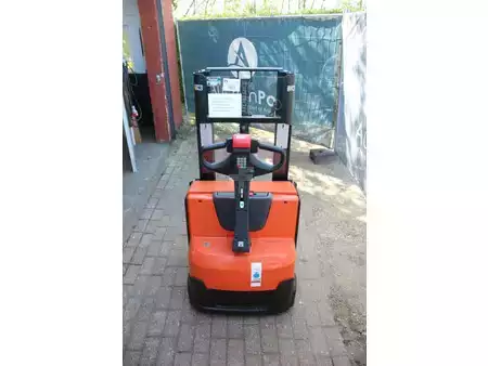 Stacker pedestre 2021  Toyota SWE200D (4)