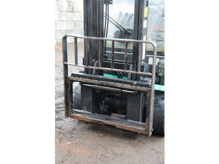 Elektro 4 Rad 2018  Mitsubishi FB35N (10)