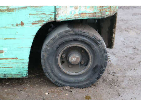 Elektro 4 Rad 2018  Mitsubishi FB35N (15)