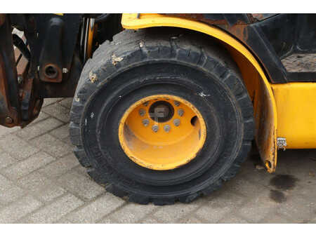 Chariots téléscopiques fixes 2010  JCB 30G (14)