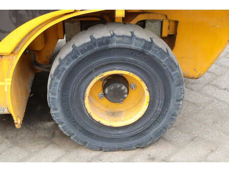 Chariots téléscopiques fixes 2010  JCB 30G (16)