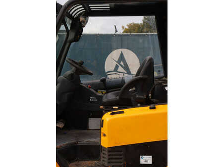 Chariots téléscopiques fixes 2010  JCB 30G (22)