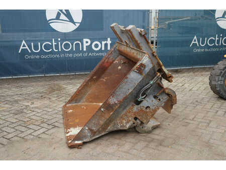 Chariots téléscopiques fixes 2010  JCB 30G (38)