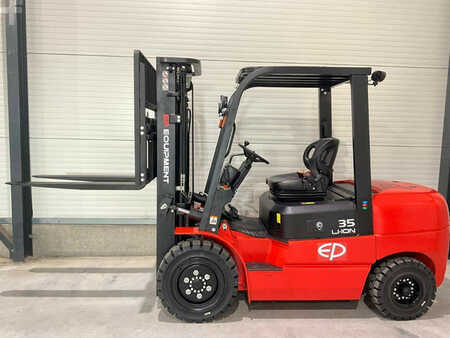 4 Wheels 2025  EP Equipment EFL352 (7)