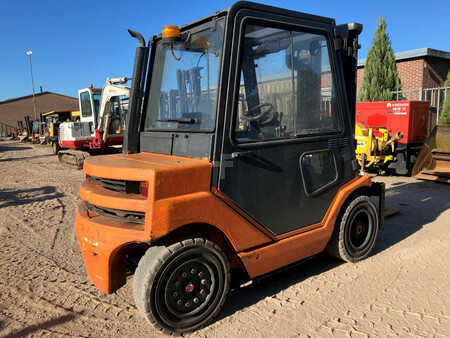 Empilhador diesel 2007  Still R70-40 (5)