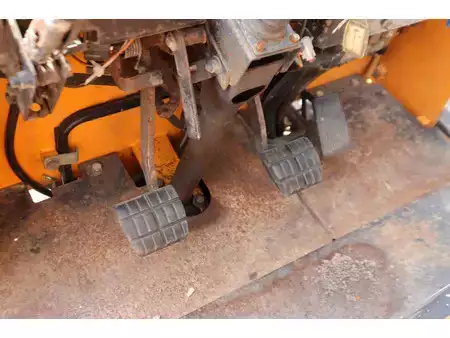 Dieselstapler - Samsung SF30D (27)