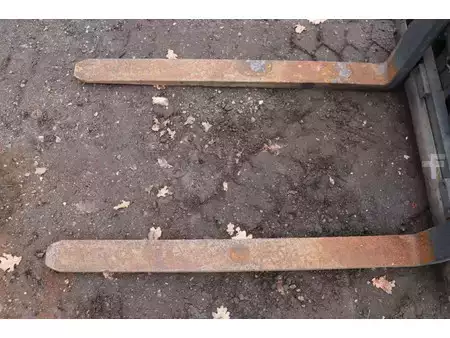 Carretilla elevadora GLP 2018  Linde H25T-02 (11)