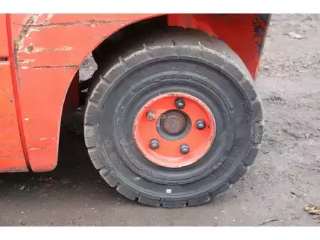 Carretilla elevadora GLP 2018  Linde H25T-02 (17)