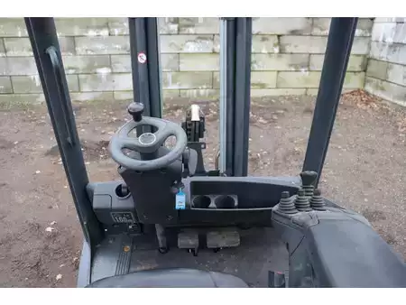Carretilla elevadora GLP 2018  Linde H25T-02 (21)