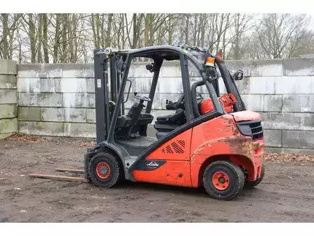 Carretilla elevadora GLP 2018  Linde H25T-02 (3)