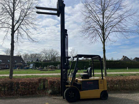 Carrelli elettrici 4 ruote 2009  CAT Lift Trucks EP30K (25)