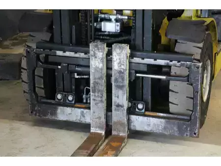 Gas gaffeltruck 2020  Yale GLP18VXV2175 (10)